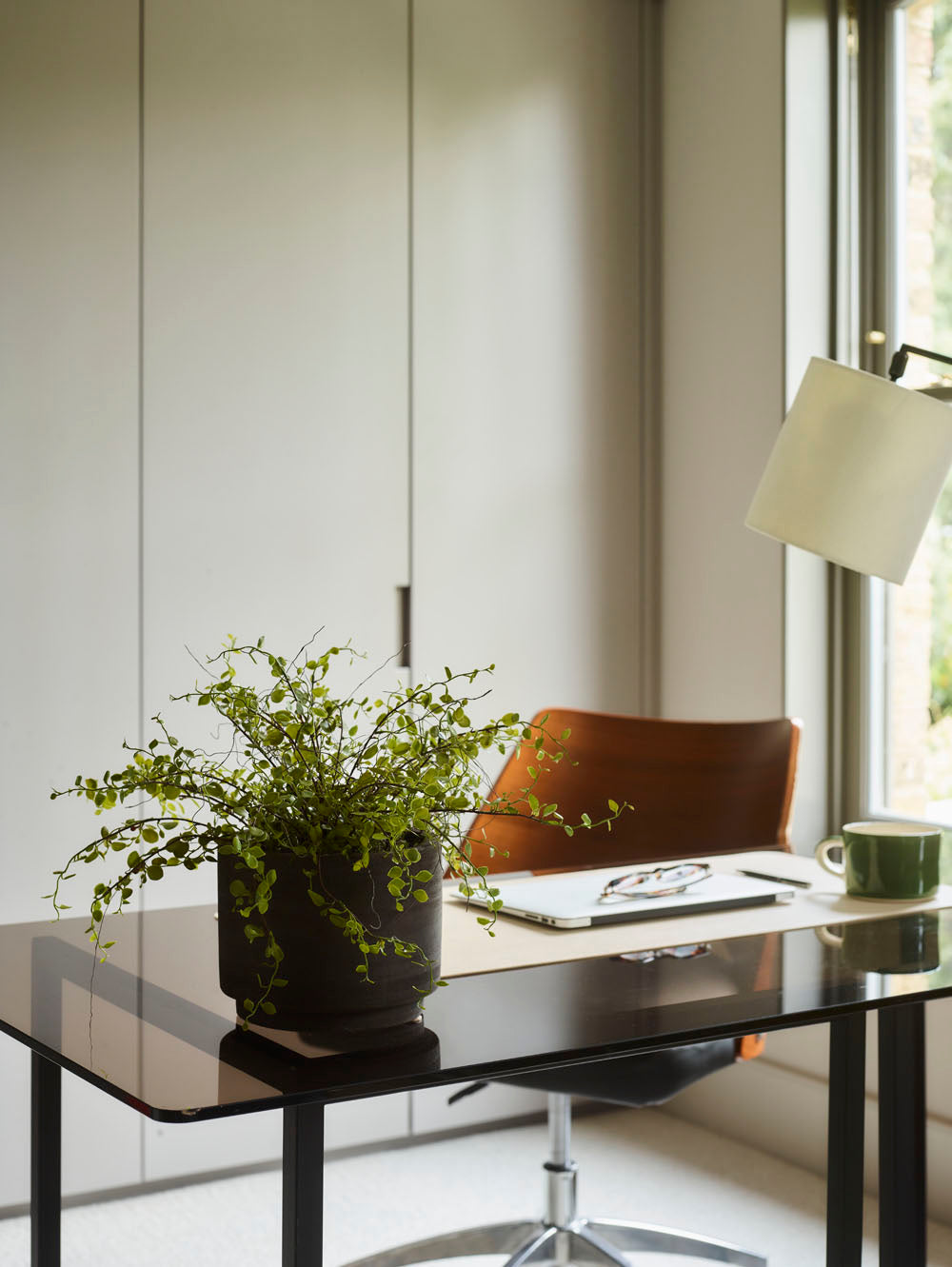 Cylinder Pot by Serax, Brown - 19 x 15 cm