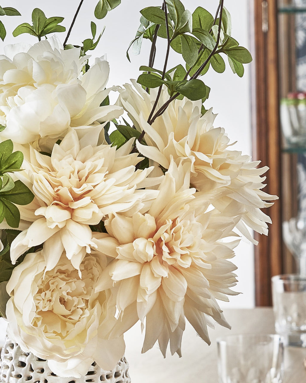 Faux Dahlia, Cream - 65 cm