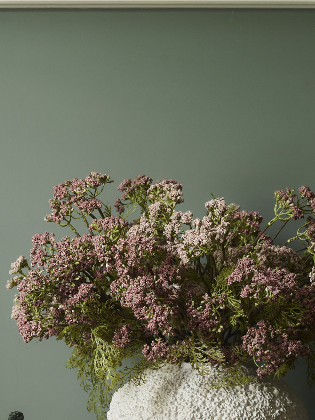 Faux Mountain Parsley Moroccan Rose, Dark Pink  - 44 cm